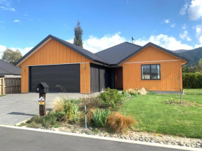 6 Dumblane Way